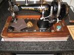 Naaimachine (leerstikker), Hobby en Vrije tijd, Naaimachines en Toebehoren, Ophalen, Gebruikt, Naaimachine