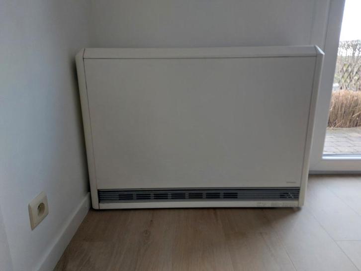 Radiateur électrique à accumulation, Bricolage & Construction, Chauffage & Radiateurs, Utilisé, Radiateur, Enlèvement