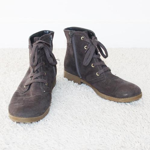 Belles chaussures à lacets indigo en daim s21 (taille 38) €4, Vêtements | Femmes, Chaussures, Comme neuf, Autres types, Gris, Envoi