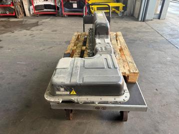 ACCU HV HYBRIDE Lynk & Co 01 (01-2018/-) (6608008656) beschikbaar voor biedingen