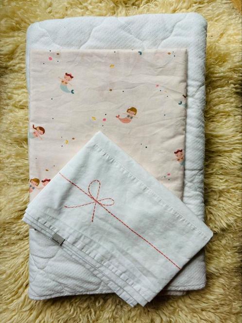 Donsdeken, dekbedovertrek en laken voor babybed, Kinderen en Baby's, Kinderkamer | Beddengoed, Zo goed als nieuw, Dekbedovertrek
