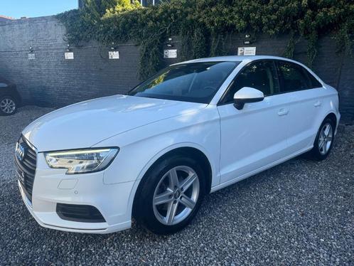 Audi A3 1.5 TFSI S tronic*GPS*XENON*CARNET D'ENTRETIEN, Autos, Audi, Entreprise, A3, Airbags, Air conditionné, Alarme, Bluetooth