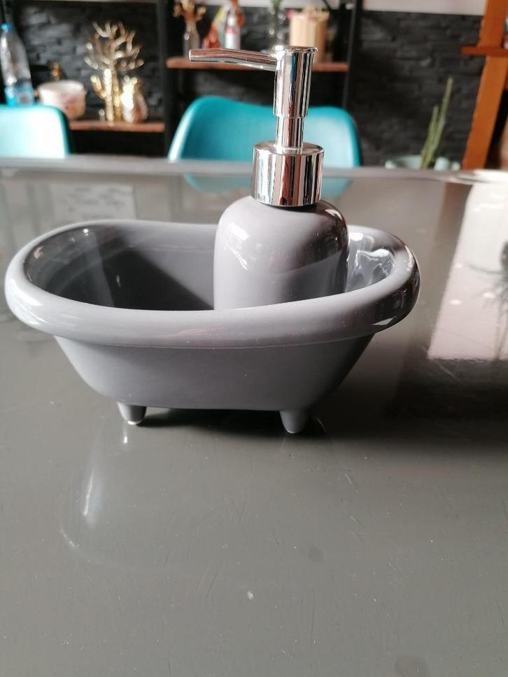 Porte-savon gris, Huis en Inrichting, Woonaccessoires | Overige, Zo goed als nieuw, Ophalen of Verzenden