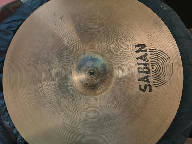 Sabian AA Dry Bell Ride 21 inch, Musique & Instruments, Batteries & Percussions, Utilisé, Autres marques, Enlèvement