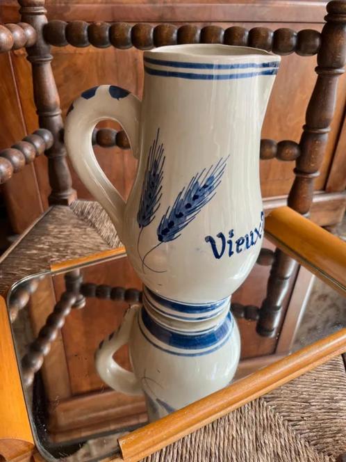 Cruche à bière Vieux Temps en porcelaine de Delft, Verzamelen, Biermerken, Zo goed als nieuw, Overige typen, Overige merken, Ophalen of Verzenden