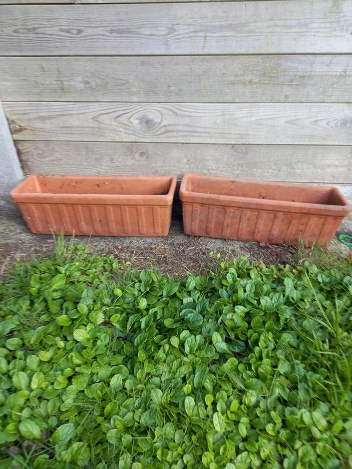 2 identieke lange bloembakken., Tuin en Terras, Bloembakken en Plantenbakken, Gebruikt, Ophalen