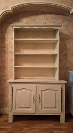 Mooie kast met schappen en afsluitbare deuren onderaan., Huis en Inrichting, Ophalen