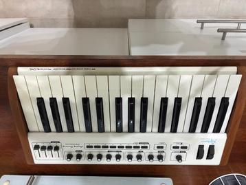 Arturias32 factory analog beschikbaar voor biedingen