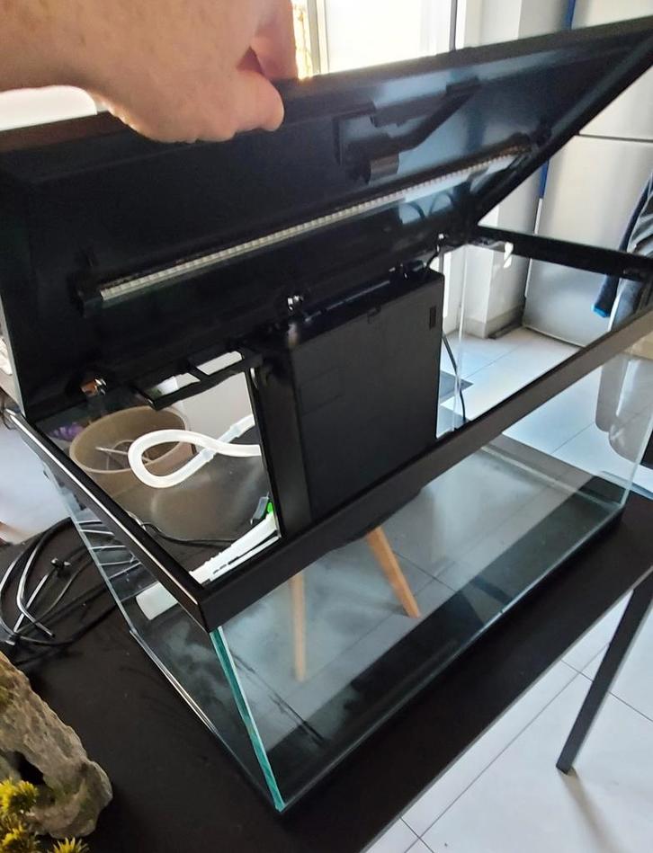 Kit Aquarium complet 60/30/35 cm  +tous les accesoires, Dieren en Toebehoren, Vissen | Aquaria en Toebehoren, Zo goed als nieuw