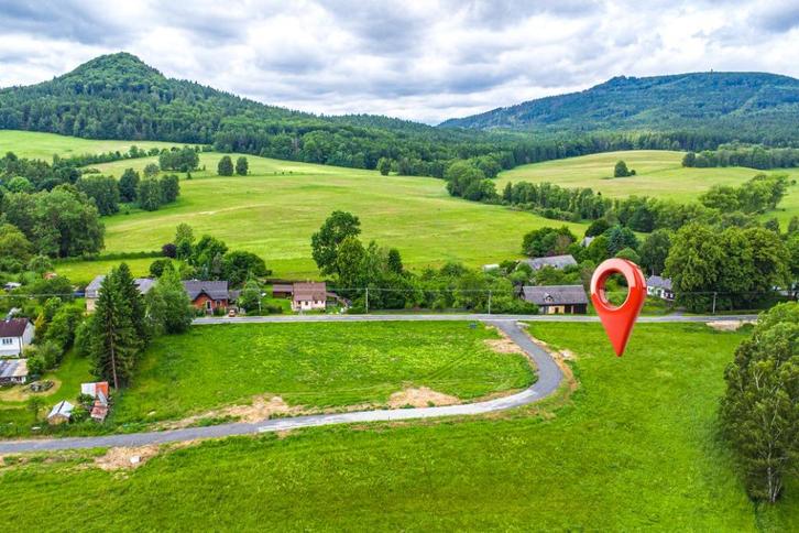 Bouwgronden te koop Petrovice Noord Bohemen, Immo, Buitenland, Overig Europa, Kavel of Perceel, Landelijk