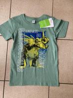 Nieuw T shirt dino's ( styracosaurus ) maat 128, Chemise ou À manches longues, Garçon, Enlèvement ou Envoi, Neuf