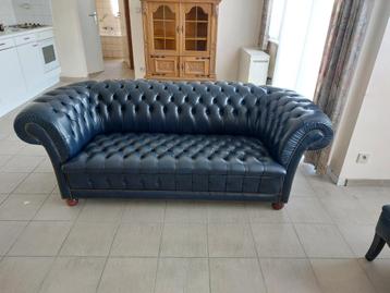 Lederen Chesterfield salon 3+1+1 in zeer goede staat beschikbaar voor biedingen