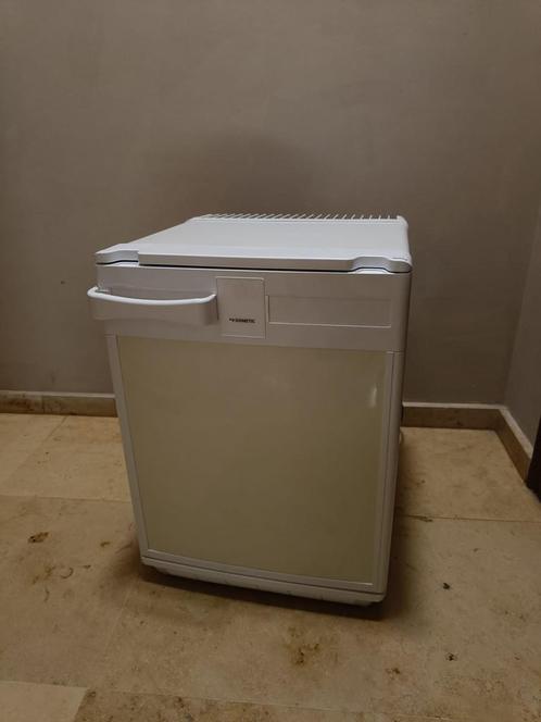 Dometic Miniplus: koelkast, minibar, Caravans en Kamperen, Caravanaccessoires, Zo goed als nieuw