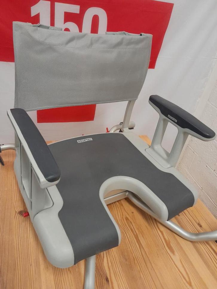 Siège de bain "Aquatec", Divers, Matériel Infirmier, Enlèvement