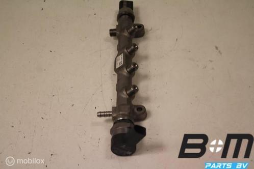 Brandstofverdeler Audi A3 8V 3 deurs 04L130089B, Auto-onderdelen, Motor en Toebehoren, Gebruikt