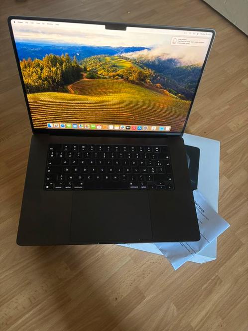 Macbook pro 16 m3 18 GB 512 giga, Computers en Software, Apple Macbooks, Ophalen of Verzenden