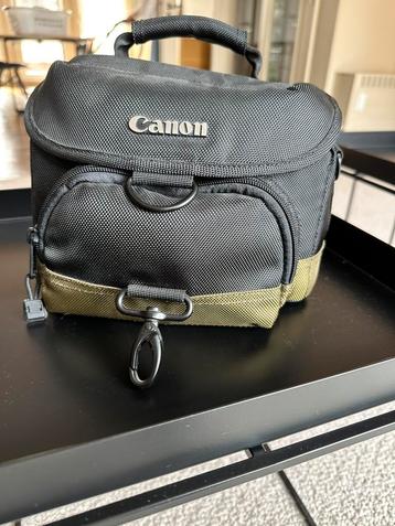 Canon EOS 650D + EFS 18 - 55mm lens, Ophalen, Zo goed als nieuw, Spiegelreflex, Canon