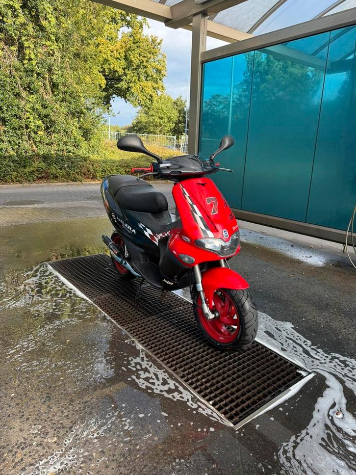 Gilera runner DD Lucky 7 kappen LC, Fietsen en Brommers, Scooters | Piaggio, Zo goed als nieuw, Overige modellen, Klasse B (45 km/u)