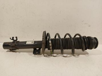 VEERPOOT LINKS VOOR Volkswagen Polo V (6R) (6R0413031C) beschikbaar voor biedingen