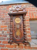 Ancienne horloge murale, Ophalen