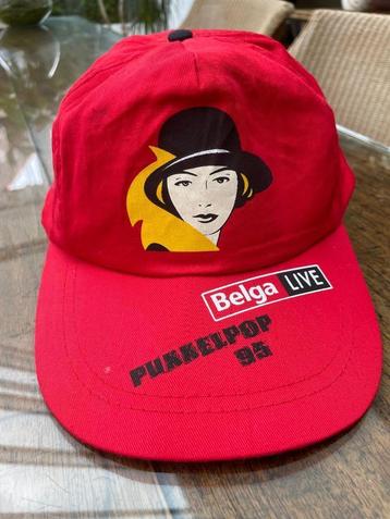  2 Nostalgische pet van Pukkelpop '95 en Rock Werchter '96 beschikbaar voor biedingen