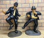 Statue rétro « Blues Brothers », Enlèvement