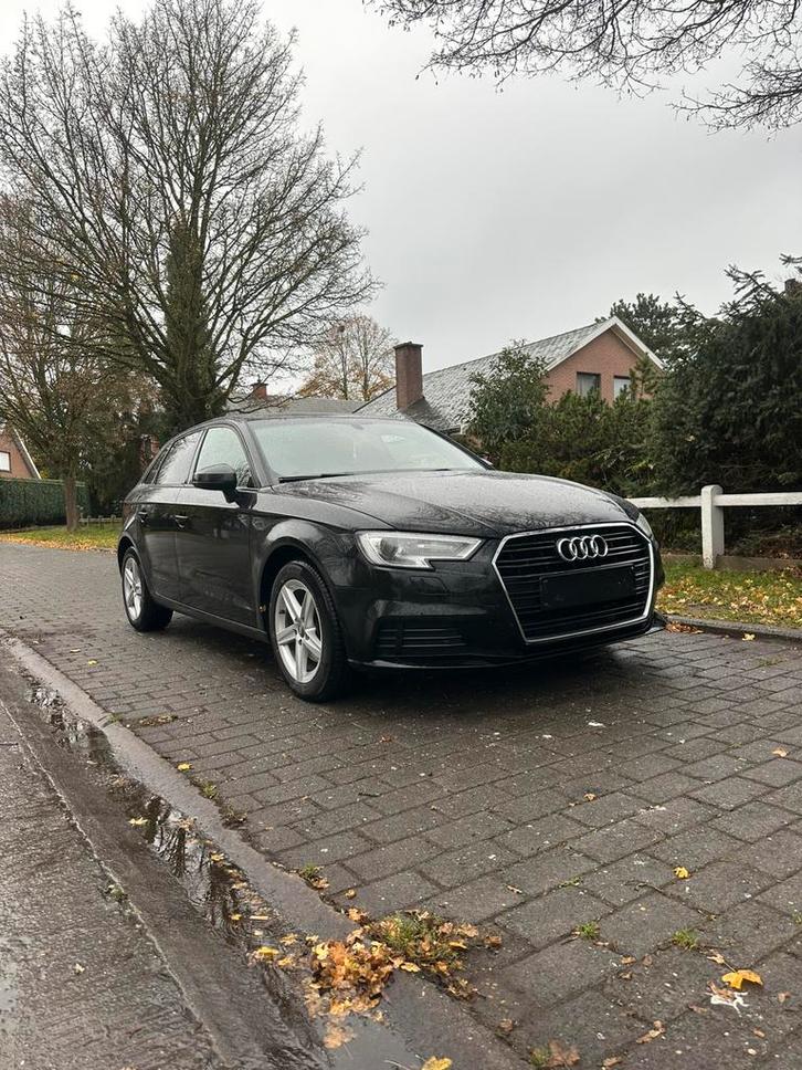 Audi a3 30tdi automaat 2019 gekeurd  met roosformulier, Auto's, Audi, Particulier, A3, Diesel, Euro 6, Berline, Automaat, Zwart