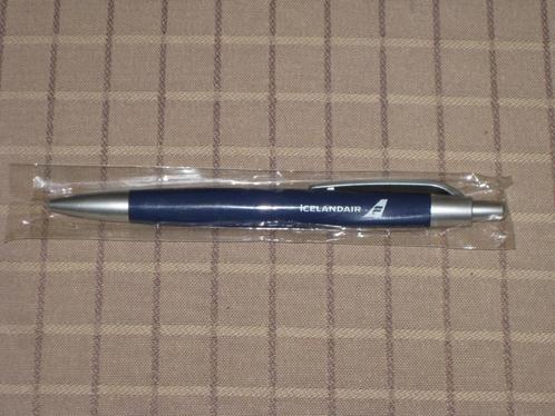 Icelandair Balpen Pen (Stylo) Met Logo, Verzamelen, Luchtvaart en Vliegtuigspotten, Verzenden
