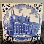 Oude tegel Brugge stadhuis, Antiek en Kunst, Verzenden