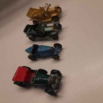 MATCHBOX set 4 MODELS OF YESTERYEAR gebruikt. beschikbaar voor biedingen