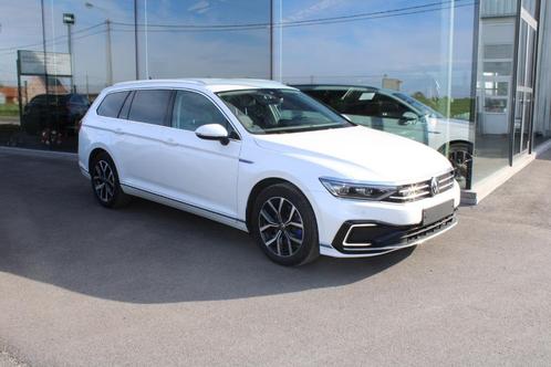 VOLKSWAGEN PASSAT VARIANT GTE1.4eHYBRID PHEV BUSINESS DSG(EU, Auto's, Volkswagen, Bedrijf, Te koop, Passat, Achteruitrijcamera
