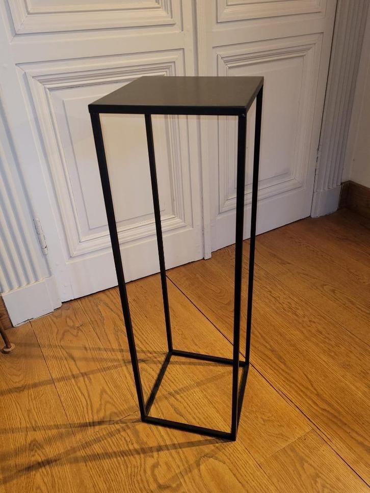 STALLE KUNST OF PLANTENSTAANDER, Huis en Inrichting, Woonaccessoires | Zuilen en Pilaren, Nieuw, Ophalen