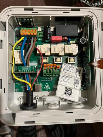 Powerdale 3x440V - 32A - Borne de recharge, Enlèvement, Neuf, Borne de recharge et Câble de charge