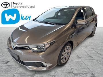 Toyota Auris hybrid 1.8 LOUNGE mét trekhaak 