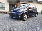 Toyota Aygo 1.0i Orange Spice met Garantie, Auto's, Voorwielaandrijving, Stof, Zwart, 4 cilinders
