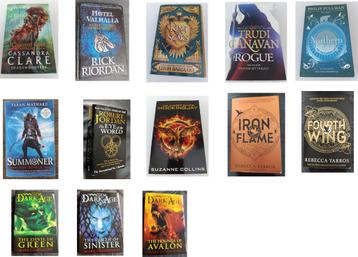 Verschillende ENG YA, Fantasy etc boeken beschikbaar voor biedingen