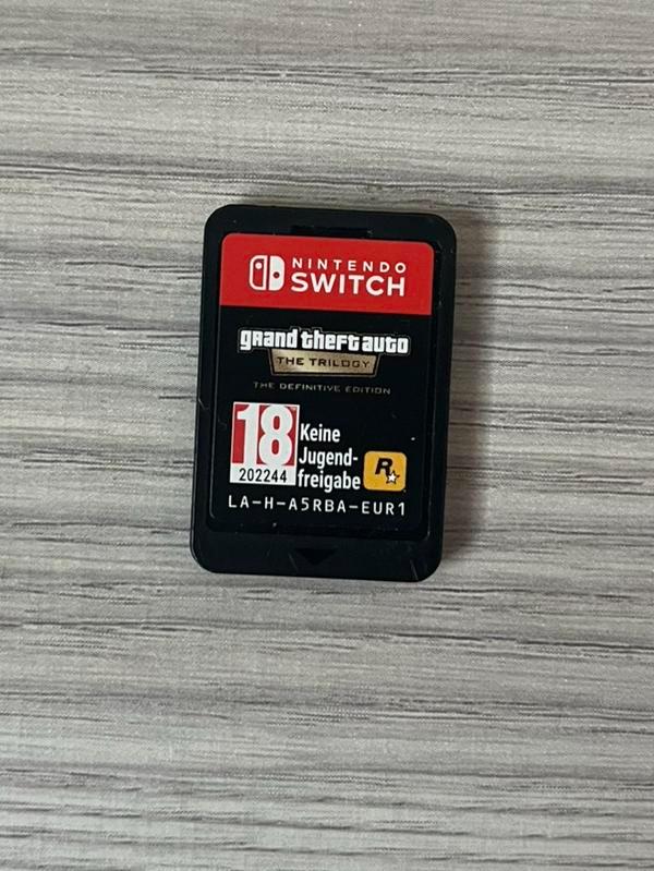 GTA The Trilogy Nintendo Switch, Games en Spelcomputers, Games | Nintendo Switch, Zo goed als nieuw, Ophalen