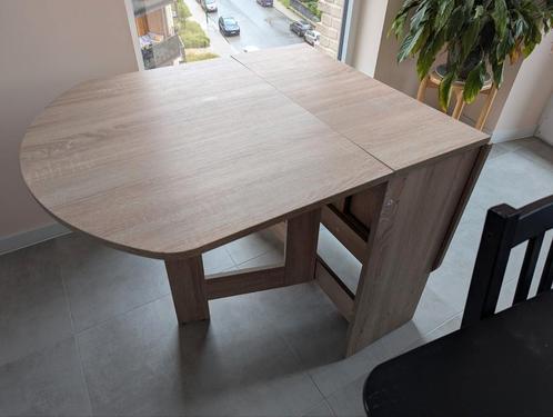 Opvouwbare eettafel als nieuw, Huis en Inrichting, Tafels | Eettafels, Zo goed als nieuw, Ophalen