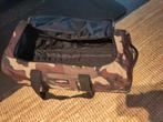 Valies zachte top Eastpak leger camo motief trolley wieltjes, Ophalen of Verzenden, Zo goed als nieuw, Wieltjes