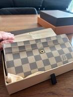 Twee kleuren Louis Vuitton, Handtassen en Accessoires, Portemonnees, Overige merken, Gebruikt, Wit, Ophalen of Verzenden