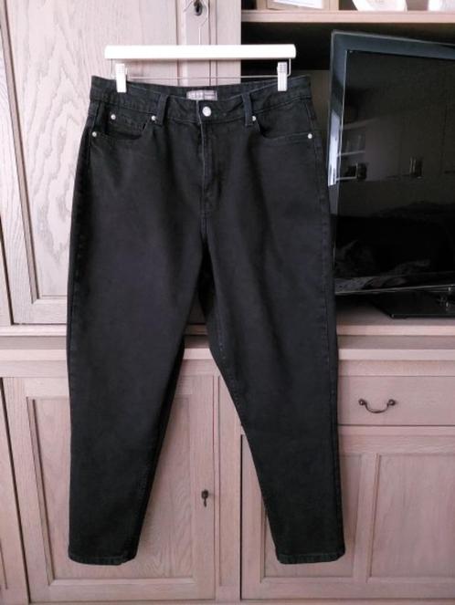 pantalons jeans pour femmes et filles taille 42 marque PRIMA, Vêtements | Femmes, Jeans, Porté, W33 - W36 (confection 42/44), Noir