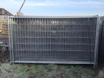 Nieuwe Bouwhek | 200 meter | Gratis levering beschikbaar voor biedingen