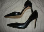 Chaussures noires en cuir à hauts talons., International Concepts., Chaussures à haut talons, Comme neuf, Enlèvement