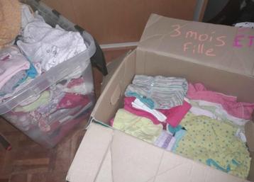 Lot vêtements 3 mois beschikbaar voor biedingen