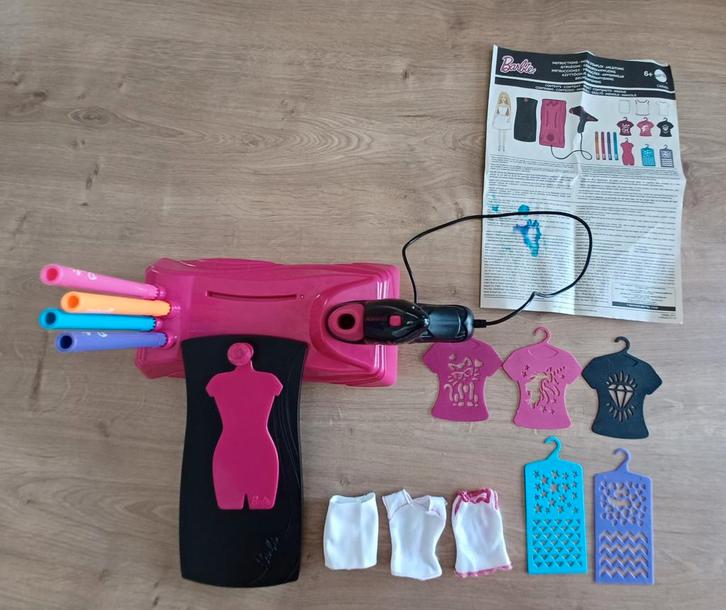 BARBIE AIRBRUSH DESIGNER., Kinderen en Baby's, Speelgoed | Overig, Zo goed als nieuw, Ophalen of Verzenden