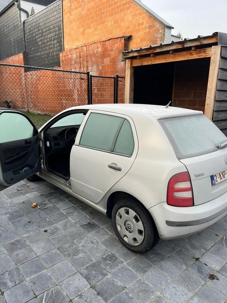 Skoda Fabia 1.2 MPI, Autos, Skoda, Particulier, Fabia, Air conditionné, Bluetooth, Vitres électriques, Radio, Essence, Euro 4