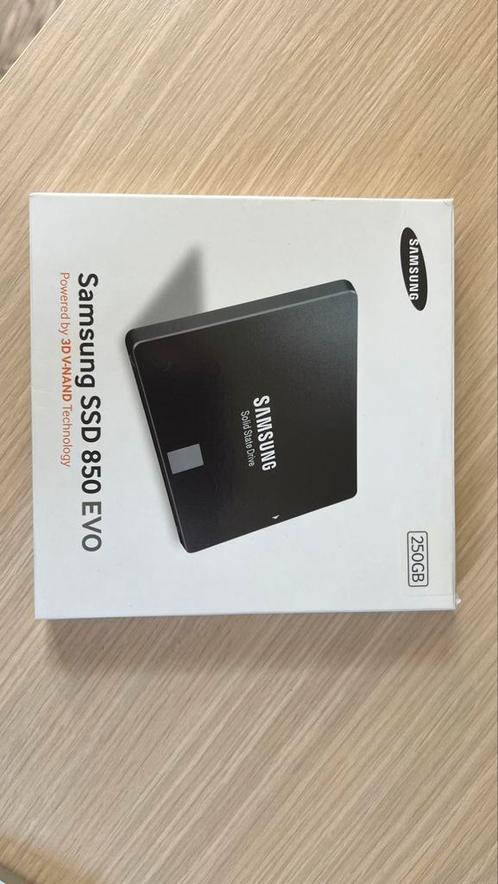 Samsung 850 EVO, Computers en Software, Harde schijven, Zo goed als nieuw, Intern, SSD, Ophalen of Verzenden