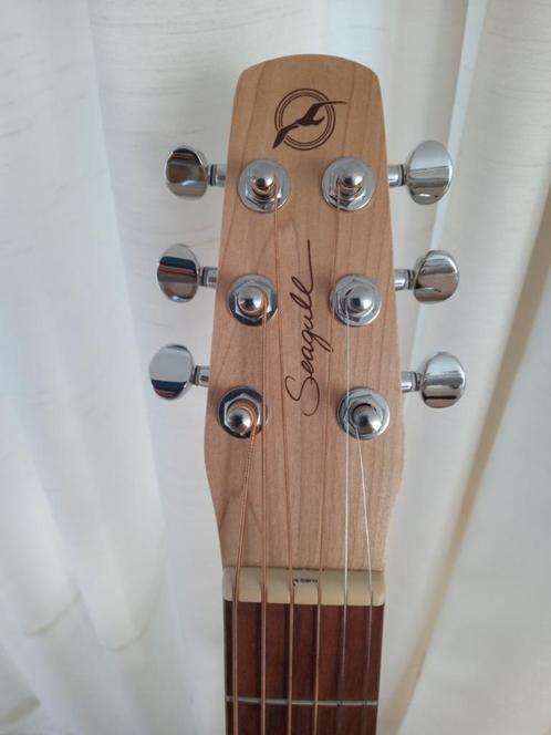 Seagull Excursion Nat Solid Spruce Grand SG Isyst, Muziek en Instrumenten, Snaarinstrumenten | Gitaren | Akoestisch, Zo goed als nieuw