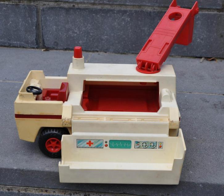 M204. Véhicule en jouet : Véhicule de secours Fisher Price, Kinderen en Baby's, Speelgoed | Fisher-Price, Zo goed als nieuw, Ophalen of Verzenden
