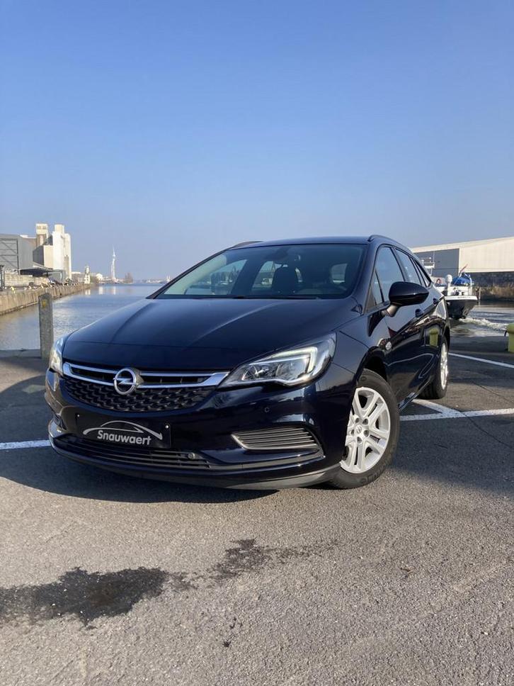Opel Astra Online Edition Start/Stop (bj 2017), Auto's, Opel, Bedrijf, Te koop, Astra, ABS, Airbags, Airconditioning, Bluetooth